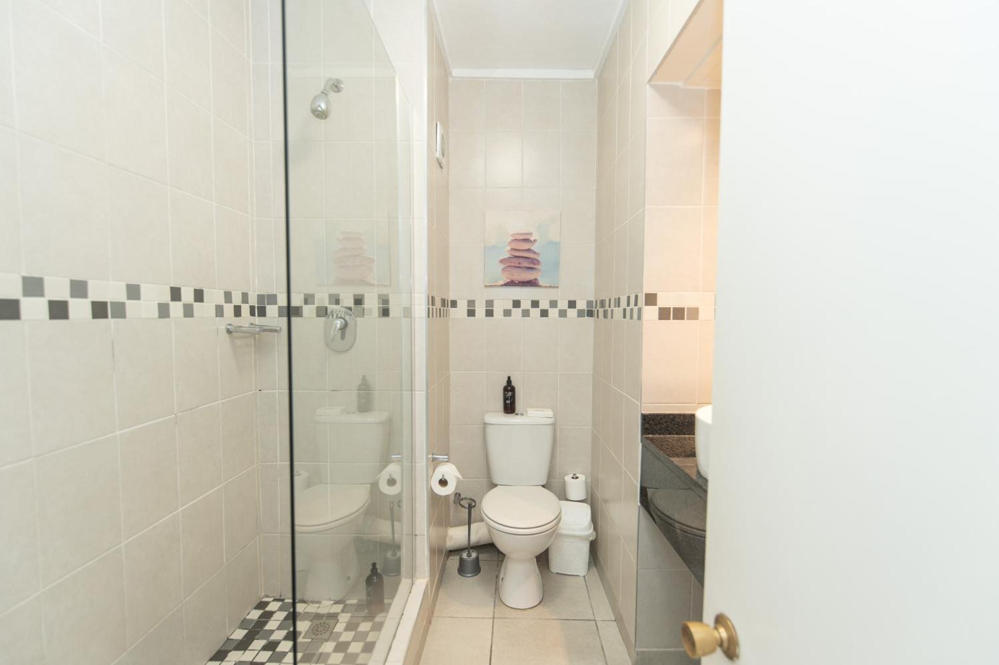 157 Brookes Hill Suites Near The Beach Port Elizabeth Dış mekan fotoğraf