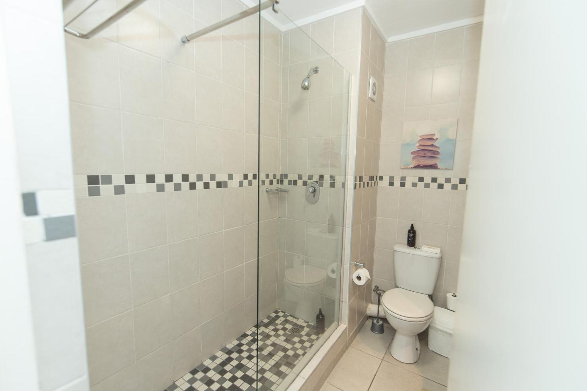 157 Brookes Hill Suites Near The Beach Port Elizabeth Dış mekan fotoğraf