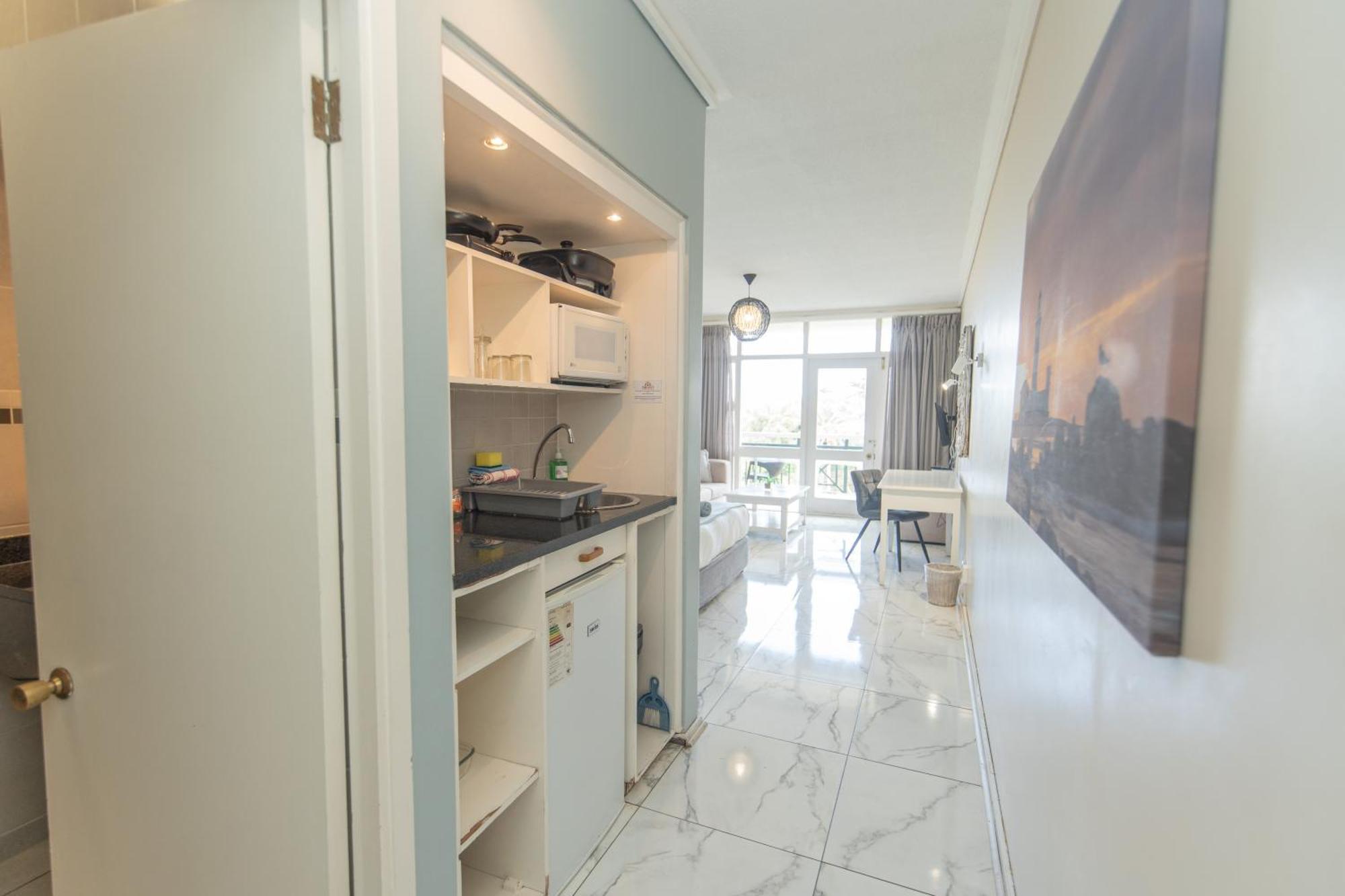 157 Brookes Hill Suites Near The Beach Port Elizabeth Dış mekan fotoğraf